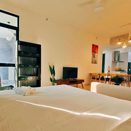 Beacon Executive Suite At Georgetown For 10Pax And 2 Bed Room Bagian luar foto