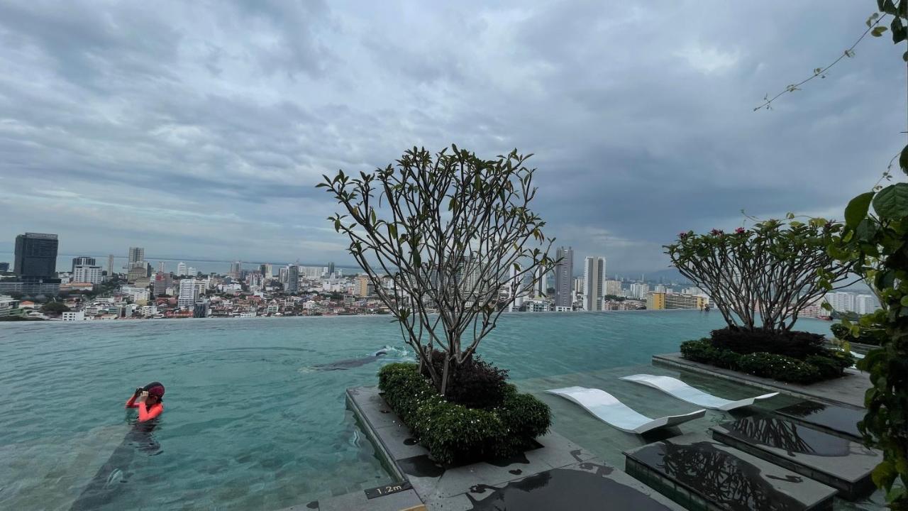 Beacon Executive Suite At Georgetown For 10Pax And 2 Bed Room Bagian luar foto