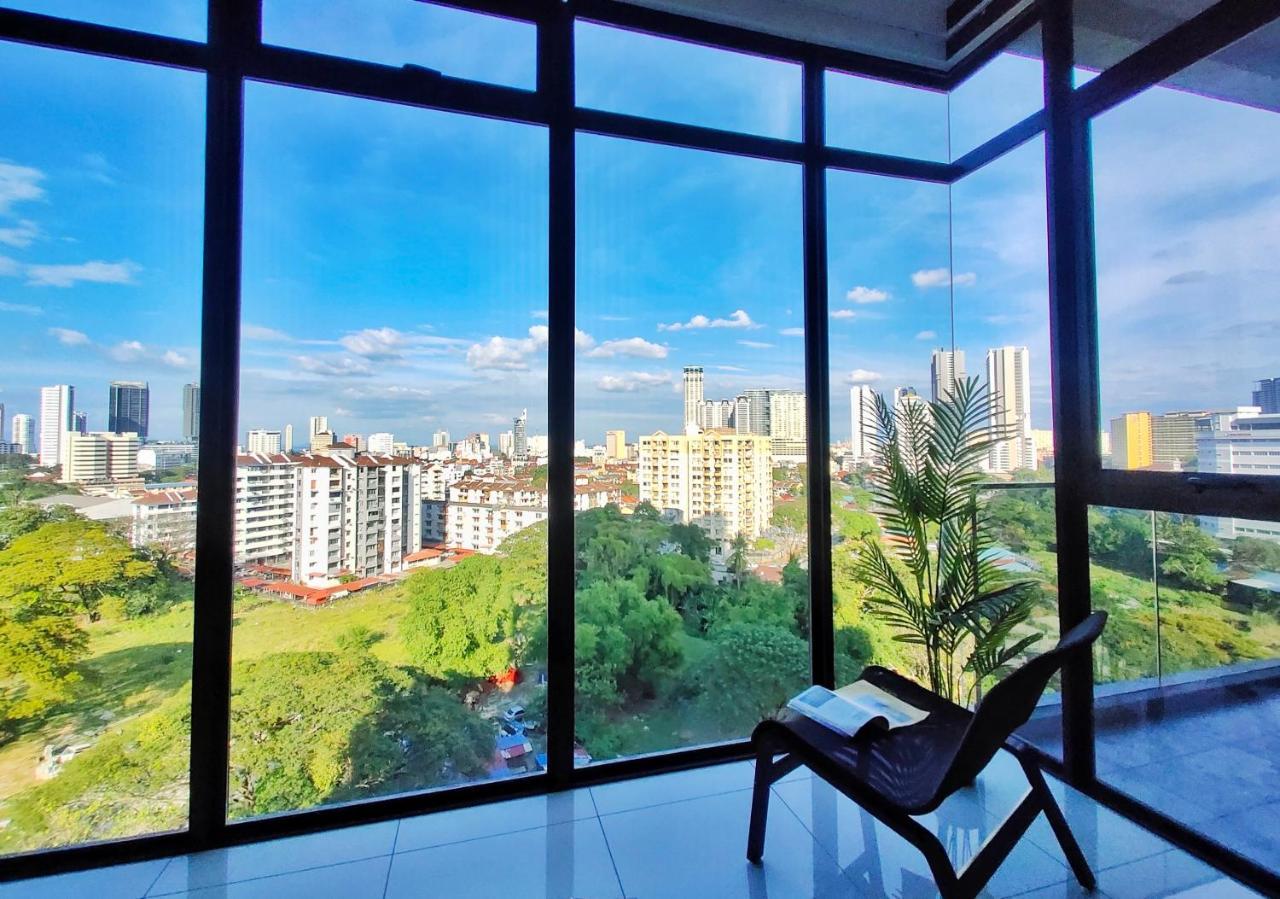 Beacon Executive Suite At Georgetown For 10Pax And 2 Bed Room Bagian luar foto