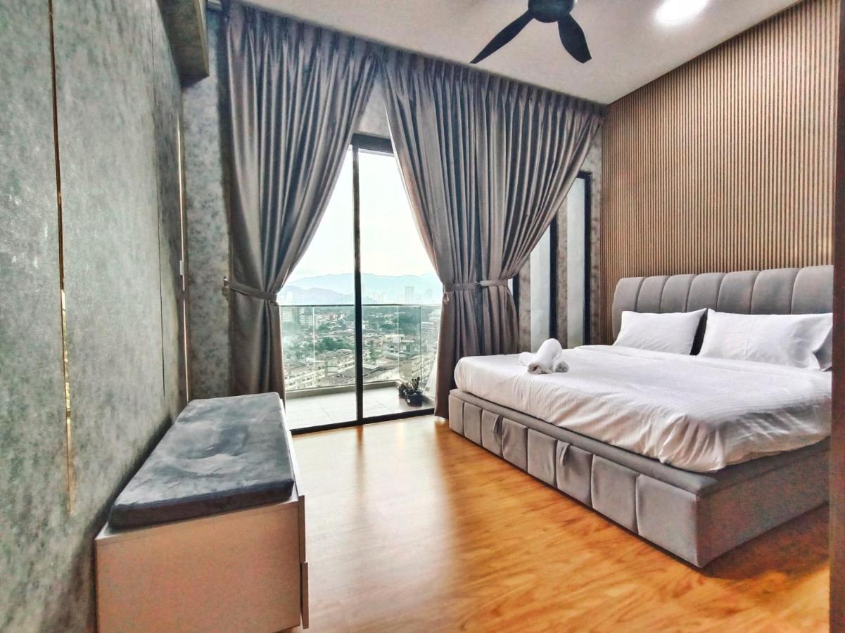 Beacon Executive Suite At Georgetown For 10Pax And 2 Bed Room Bagian luar foto