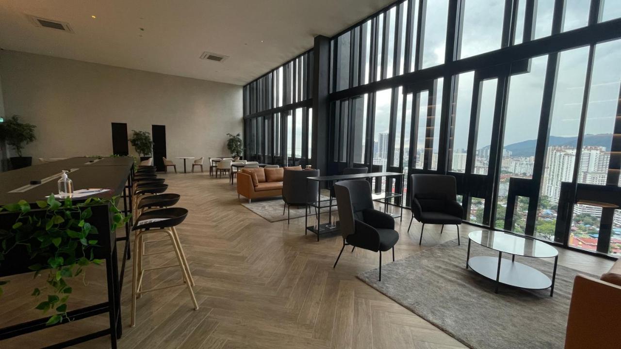 Beacon Executive Suite At Georgetown For 10Pax And 2 Bed Room Bagian luar foto