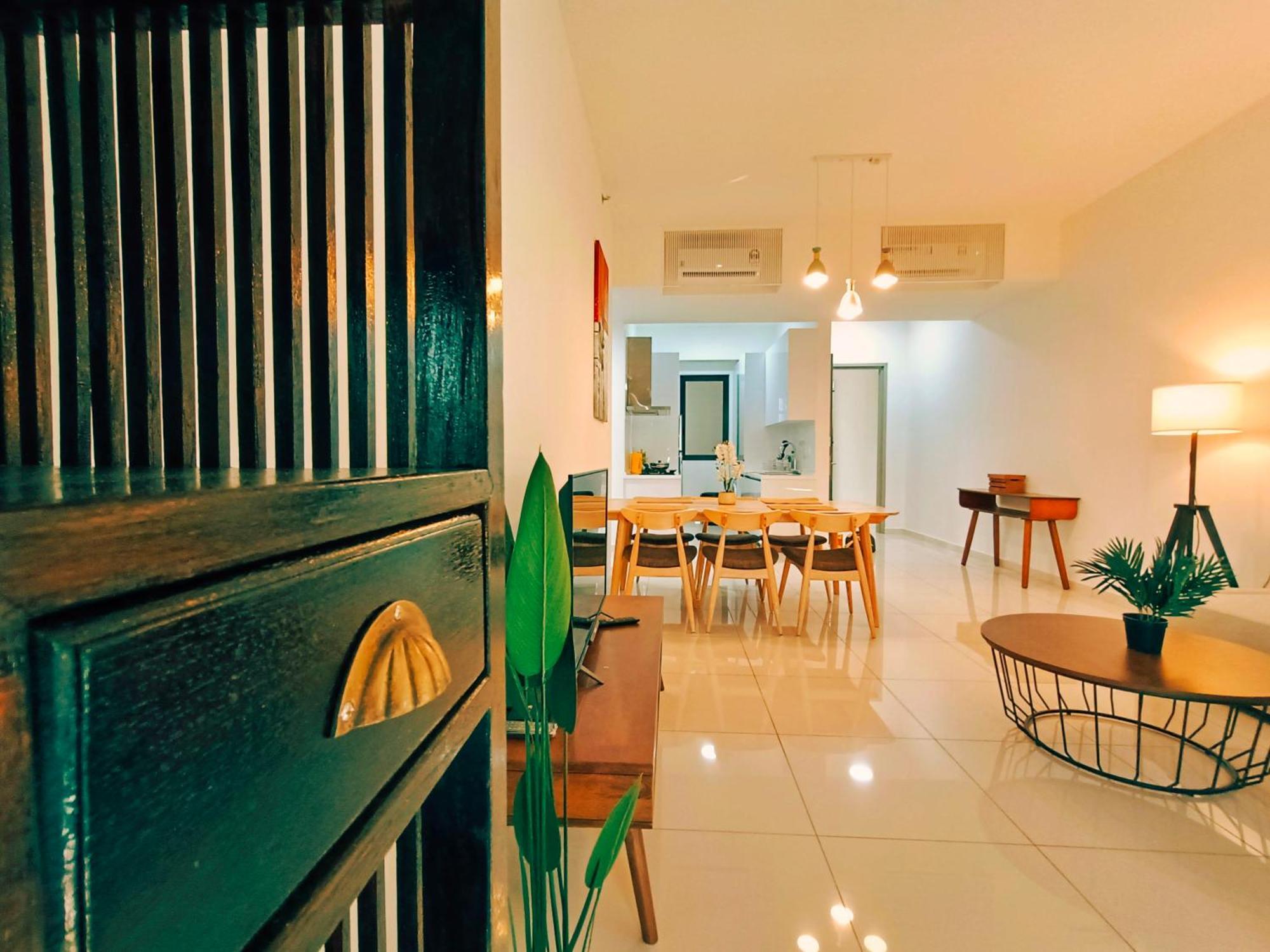 Beacon Executive Suite At Georgetown For 10Pax And 2 Bed Room Bagian luar foto